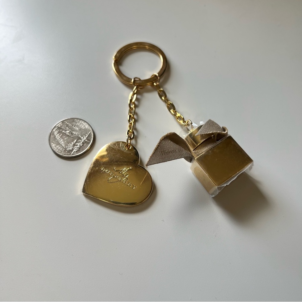 BURBERRY Gold Tone Bag Charm Key Ring Heart and Perfume Bottle Motif With Box - Picture 6 of 6